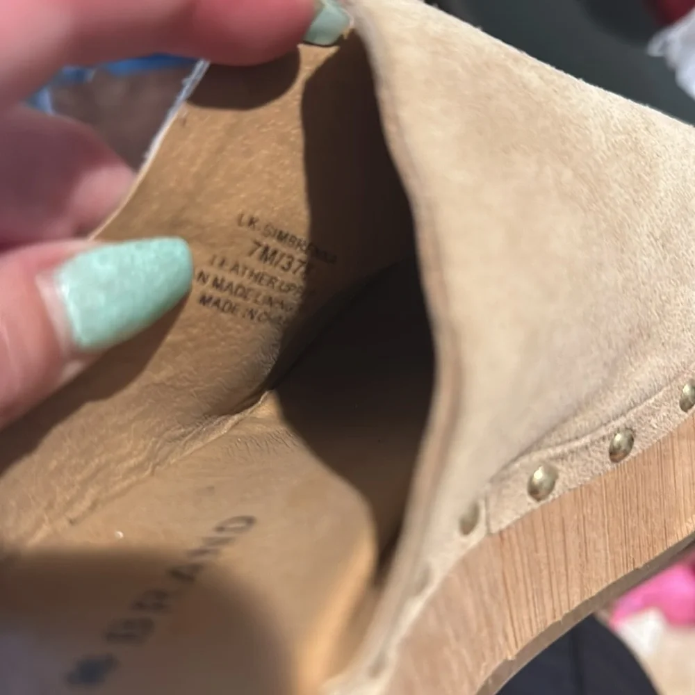 Lucky Brand used upper